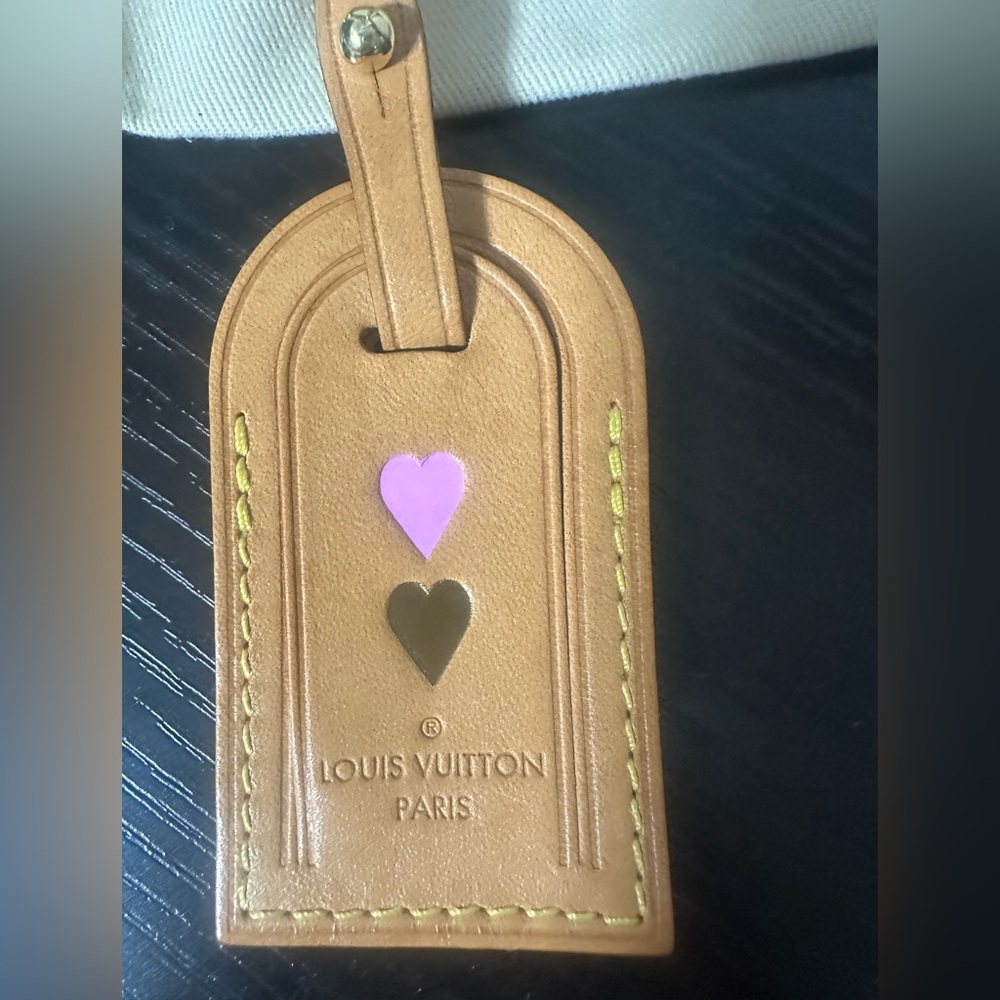 SOLD ‼️🌸Louis Vuitton Luggage Tag🌸